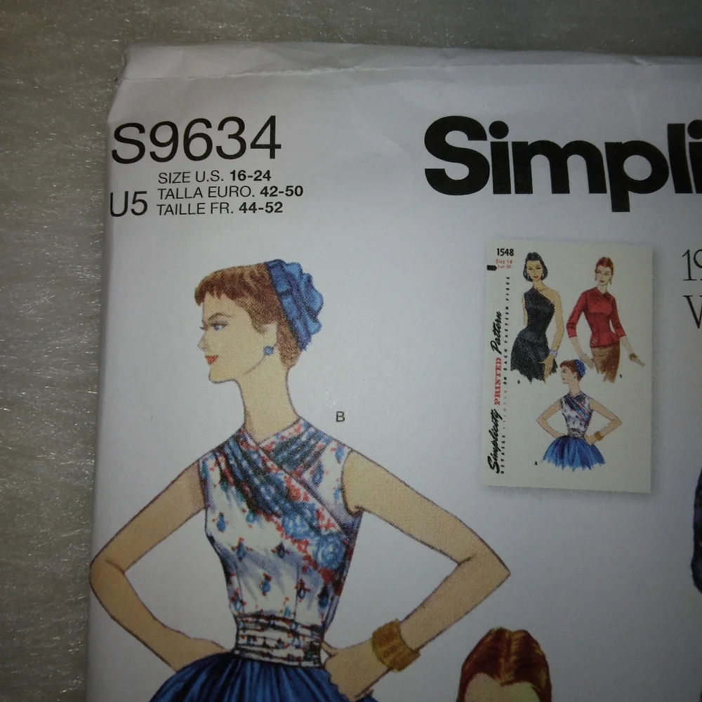 SIMPLICITY S9634 Sz 16-24 Vintage 1950s style Fitted Surplice Blouses in variati